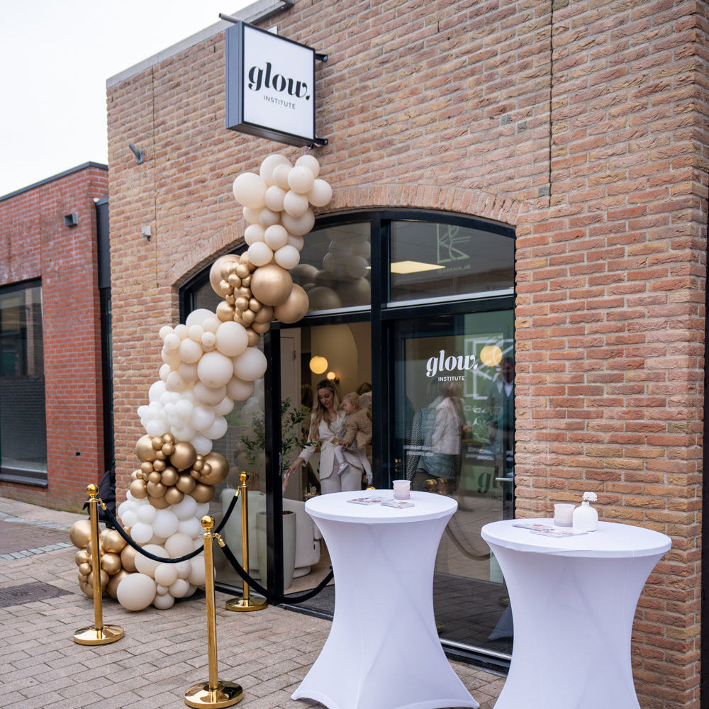 Glow voorkant pand Oostvoorne